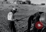 Standbild Ernie Pyle New Mexico United States USA, 1945, aus Sekunde 41 historischem Filmmaterial Videoclip 65675028198