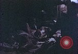 Standbild der Überlebenden von Rakuyo Maru Philippinen, 1944, aus Sekunde 51 historischem Filmmaterial Videoclip 65675028207