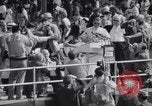 Standbild Joan Baez und Odetta Washington DC USA, 1963, aus Sekunde 11 historischem Filmmaterial Videoclip 65675028219
