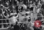 Standbild Joan Baez und Odetta Washington DC USA, 1963, aus Sekunde 43 historischem Filmmaterial Videoclip 65675028219