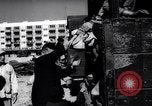 Standbild chinesische Boot Bewohner Hong Kong, 1962, aus Sekunde 22 historischem Filmmaterial Videoclip 65675028225