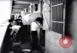 Standbild chinesische Boot Bewohner Hong Kong, 1962, aus Sekunde 44 historischem Filmmaterial Videoclip 65675028225