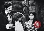 Standbild Elsie Stoneman Eastern United States USA, 1916, aus Sekunde 15 historischem Filmmaterial Videoclip 65675028232