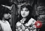 Standbild Elsie Stoneman Eastern United States USA, 1916, aus Sekunde 32 historischem Filmmaterial Videoclip 65675028232