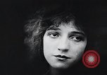 Standbild Elsie Stoneman Eastern United States USA, 1916, aus Sekunde 34 historischem Filmmaterial Videoclip 65675028232