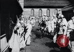 Standbild Ku Klux Klan Eastern United States USA, 1916, aus Sekunde 23 historischem Filmmaterial Videoclip 65675028233