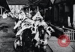 Standbild Ku Klux Klan Eastern United States USA, 1916, aus Sekunde 25 historischem Filmmaterial Videoclip 65675028233