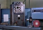 Standbild Techniker United States USA, 1961, aus Sekunde 4 historischem Filmmaterial Videoclip 65675028235