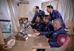 Standbild USAF Offiziere United States USA, 1961, aus Sekunde 13 historischem Filmmaterial Videoclip 65675028244