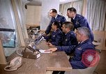 Standbild USAF Offiziere United States USA, 1961, aus Sekunde 14 historischem Filmmaterial Videoclip 65675028244