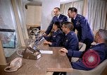 Standbild USAF Offiziere United States USA, 1961, aus Sekunde 23 historischem Filmmaterial Videoclip 65675028244