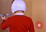 Standbild American Boy United States USA, 1961, aus Sekunde 16 historischem Filmmaterial Videoclip 65675028248