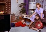 Standbild Amerikanerin United States USA, 1961, aus Sekunde 19 historischem Filmmaterial Videoclip 65675028249