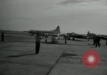 Standbild CIA-Direktor Dulles und Vice President Nixon Arlington Virginia USA, 1955, aus Sekunde 12 historischem Filmmaterial Videoclip 65675028255