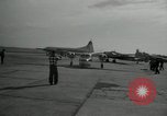 Standbild CIA-Direktor Dulles und Vice President Nixon Arlington Virginia USA, 1955, aus Sekunde 13 historischem Filmmaterial Videoclip 65675028255