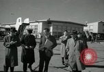 Standbild CIA-Direktor Dulles und Vice President Nixon Arlington Virginia USA, 1955, aus Sekunde 33 historischem Filmmaterial Videoclip 65675028255