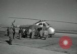 Standbild CIA-Direktor Dulles und Vice President Nixon Arlington Virginia USA, 1955, aus Sekunde 53 historischem Filmmaterial Videoclip 65675028255