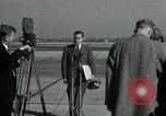 Immagine di Richard Nixon M Arlington Virginia USA, 1955, secondo 61 filmato di repertorio 65675028258