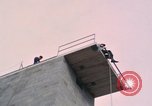 Standbild Federal Bureau Of Investigation) Quantico Virginia USA, 1976, aus Sekunde 4 historischem Filmmaterial Videoclip 65675028302