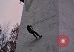 Standbild Federal Bureau Of Investigation) Quantico Virginia USA, 1976, aus Sekunde 27 historischem Filmmaterial Videoclip 65675028302