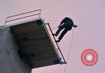 Standbild Federal Bureau Of Investigation) Quantico Virginia USA, 1976, aus Sekunde 26 historischem Filmmaterial Videoclip 65675028303