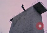 Standbild Federal Bureau Of Investigation) Quantico Virginia USA, 1976, aus Sekunde 30 historischem Filmmaterial Videoclip 65675028304