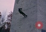 Standbild Federal Bureau Of Investigation) Quantico Virginia USA, 1976, aus Sekunde 39 historischem Filmmaterial Videoclip 65675028304