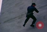 Standbild Federal Bureau Of Investigation) Quantico Virginia USA, 1976, aus Sekunde 48 historischem Filmmaterial Videoclip 65675028304