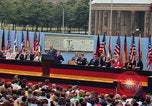 Standbild Helmut Kohl Berlin Deutschland, 1987, aus Sekunde 12 historischem Filmmaterial Videoclip 65675028308