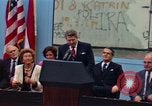 Standbild Ronald Reagan Berlin Deutschland, 1987, aus Sekunde 36 historischem Filmmaterial Videoclip 65675028309