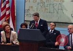 Standbild Ronald Reagan Berlin Deutschland, 1987, aus Sekunde 37 historischem Filmmaterial Videoclip 65675028309