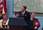 Standbild Ronald Reagan Berlin Deutschland, 1987, aus Sekunde 39 historischem Filmmaterial Videoclip 65675028309