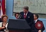 Standbild Ronald Reagan Berlin Deutschland, 1987, aus Sekunde 40 historischem Filmmaterial Videoclip 65675028309