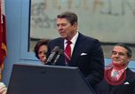 Standbild Ronald Reagan Berlin Deutschland, 1987, aus Sekunde 43 historischem Filmmaterial Videoclip 65675028309