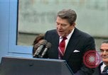Standbild Ronald Reagan Tear Down This Wall Berlin Deutschland, 1987, aus Sekunde 8 historischem Filmmaterial Videoclip 65675028311