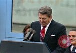 Standbild Ronald Reagan Tear Down This Wall Berlin Deutschland, 1987, aus Sekunde 11 historischem Filmmaterial Videoclip 65675028311