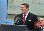 Standbild Ronald Reagan Tear Down This Wall Berlin Deutschland, 1987, aus Sekunde 19 historischem Filmmaterial Videoclip 65675028311