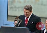 Standbild Ronald Reagan Tear Down This Wall Berlin Deutschland, 1987, aus Sekunde 30 historischem Filmmaterial Videoclip 65675028311