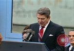 Standbild Ronald Reagan Tear Down This Wall Berlin Deutschland, 1987, aus Sekunde 38 historischem Filmmaterial Videoclip 65675028311