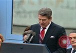 Standbild Ronald Reagan Tear Down This Wall Berlin Deutschland, 1987, aus Sekunde 44 historischem Filmmaterial Videoclip 65675028311