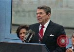 Standbild Ronald Reagan Berlin Deutschland, 1987, aus Sekunde 1 historischem Filmmaterial Videoclip 65675028312