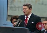 Standbild Ronald Reagan Berlin Deutschland, 1987, aus Sekunde 18 historischem Filmmaterial Videoclip 65675028312