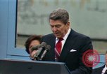 Standbild Ronald Reagan Berlin Deutschland, 1987, aus Sekunde 27 historischem Filmmaterial Videoclip 65675028312