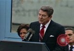 Image Ronald Reagan parlant Berlin Allemagne, 1987, de la seconde 7 séquences d'archives historiques vidéo 65675028313
