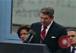 Image Ronald Reagan parlant Berlin Allemagne, 1987, de la seconde 16 séquences d'archives historiques vidéo 65675028313
