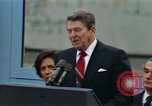Image Ronald Reagan parlant Berlin Allemagne, 1987, de la seconde 32 séquences d'archives historiques vidéo 65675028313