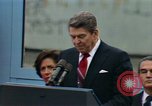 Image Ronald Reagan parlant Berlin Allemagne, 1987, de la seconde 46 séquences d'archives historiques vidéo 65675028313