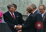 Image Ronald Reagan Berlin Allemagne, 1987, de la seconde 11 séquences d'archives historiques vidéo 65675028315