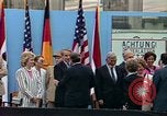 Image Ronald Reagan Berlin Allemagne, 1987, de la seconde 36 séquences d'archives historiques vidéo 65675028315