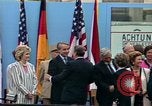 Image Ronald Reagan Berlin Allemagne, 1987, de la seconde 37 séquences d'archives historiques vidéo 65675028315
